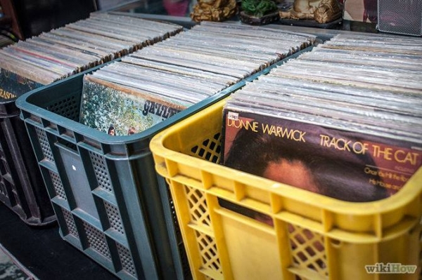 A vinyl,&rdquo;bakelit&rdquo; hanglemez beszerz&eacute;s&eacute;ről